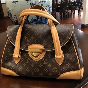 Louis Vuitton Beverly GM handbag